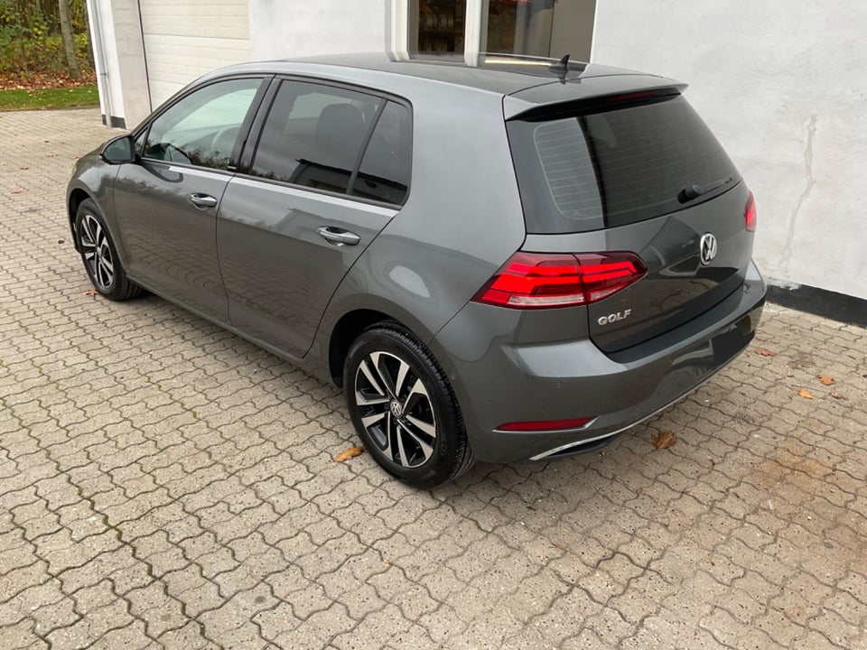 VW Golf VII 1,6 TDi 115 IQ.Drive DSG 5d