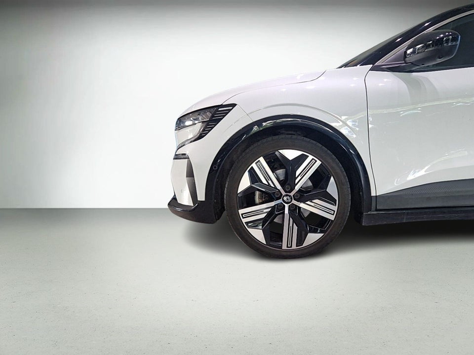 Renault Megane E-Tech 60 Iconic 5d