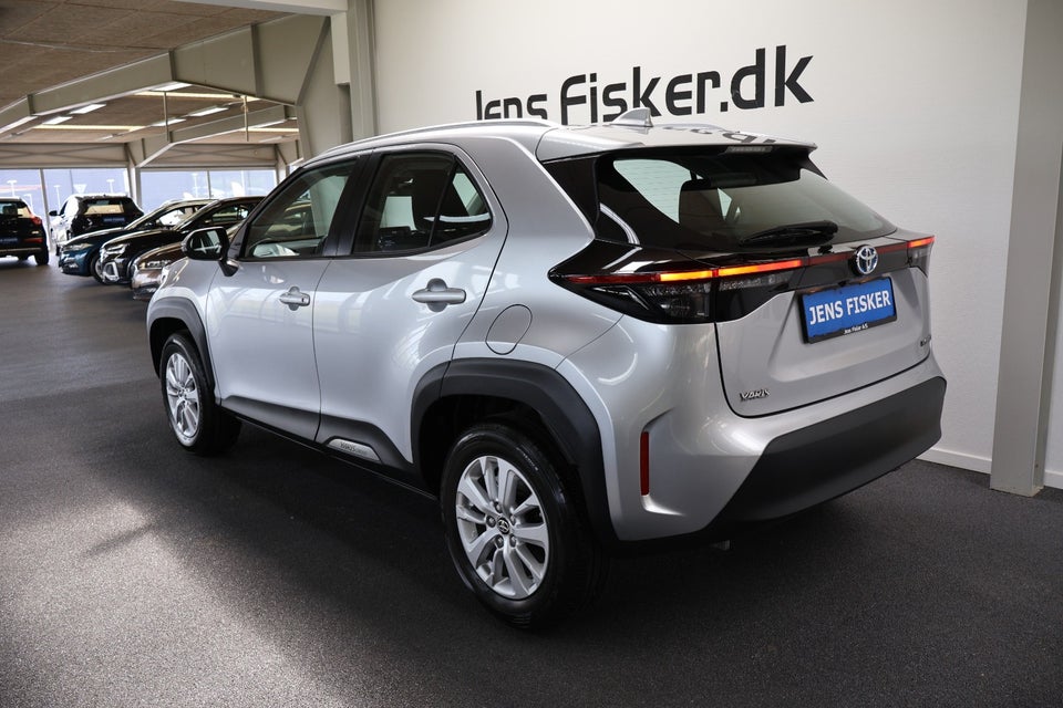 Toyota Yaris Cross 1,5 Hybrid Essential Comfort e-CVT 5d