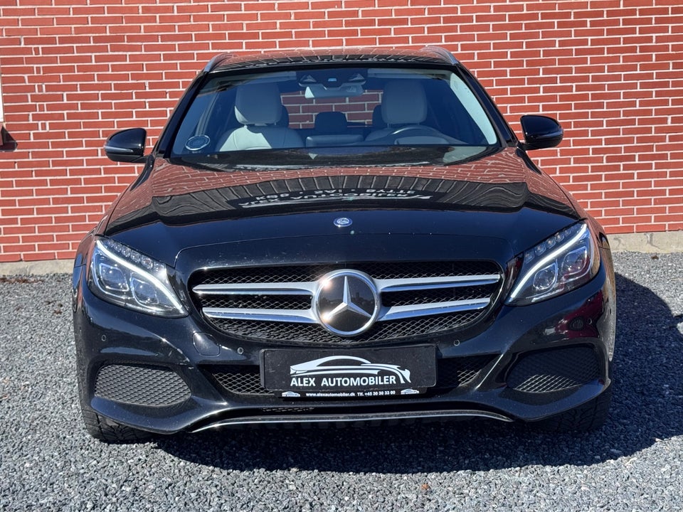 Mercedes C220 d 2,2 Avantgarde stc. aut. 4Matic 5d