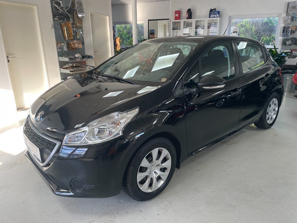 Peugeot 208 1,0 VTi Access 5d