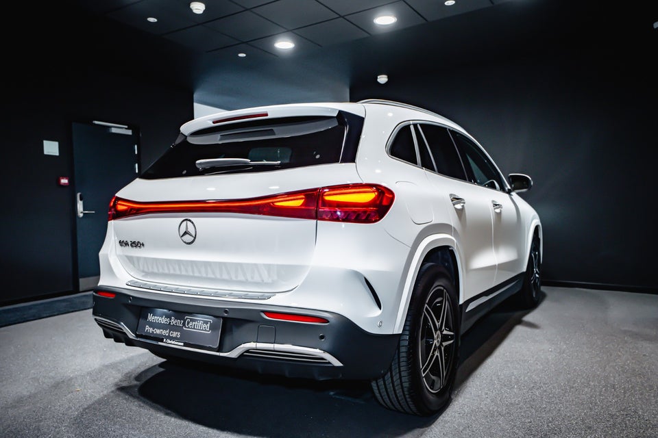 Mercedes EQA250+ AMG Premium 5d