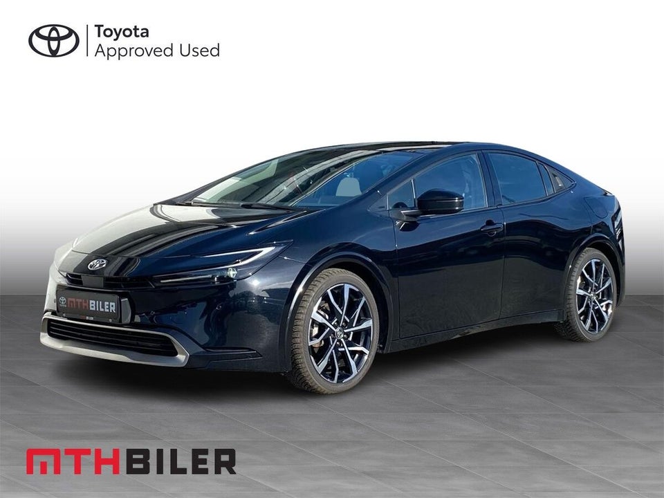 Toyota Prius 2,0 Plug-in Hybrid Elegant 5d