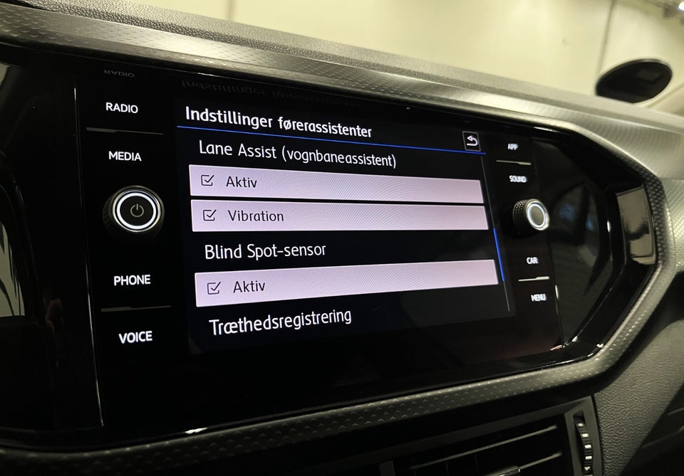 VW T-Cross 1,6 TDi 95 Life DSG 5d