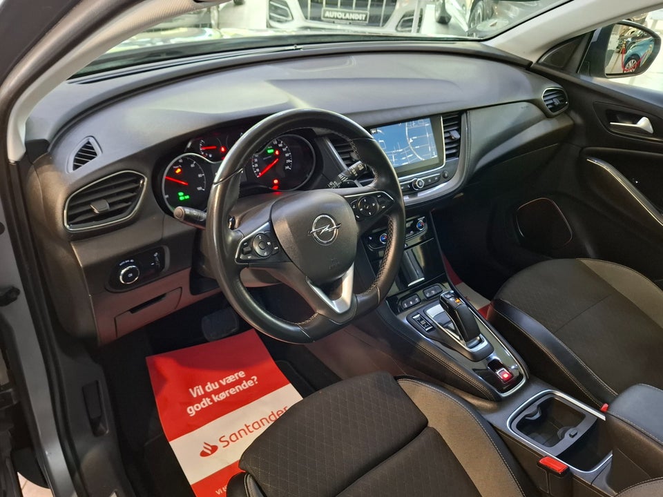 Opel Grandland X 1,6 Hybrid4 Ultimate aut. 5d