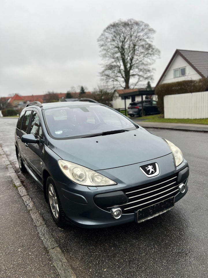 Peugeot 307 1,6 Complete stc. 5d