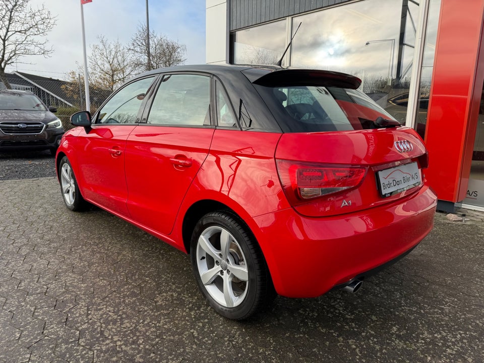 Audi A1 1,6 TDi 105 Ambition Sportback 5d
