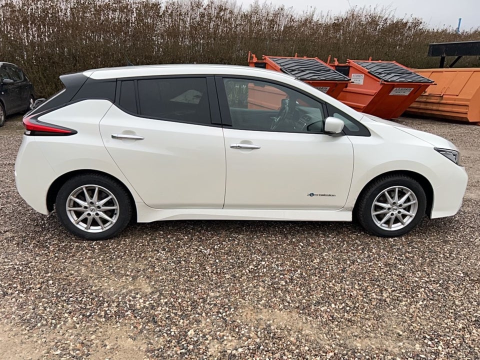Nissan Leaf 40 Tekna 5d
