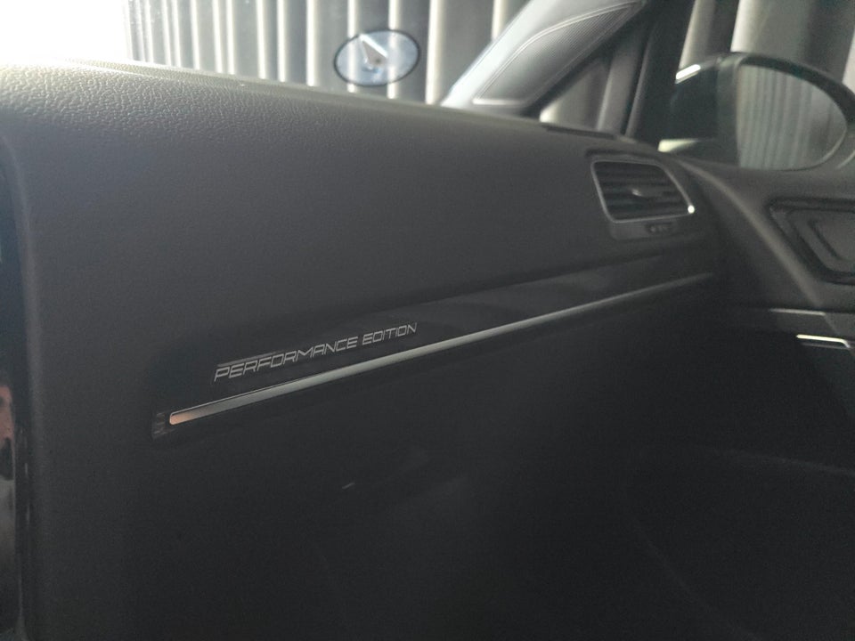 VW Golf VII 2,0 GTi Performance DSG BMT 3d