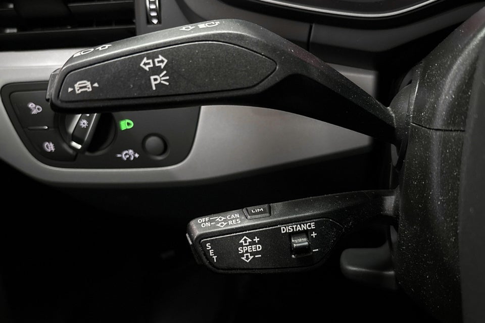 Audi A4 40 TFSi Prestige plus Avant S-tr. 5d