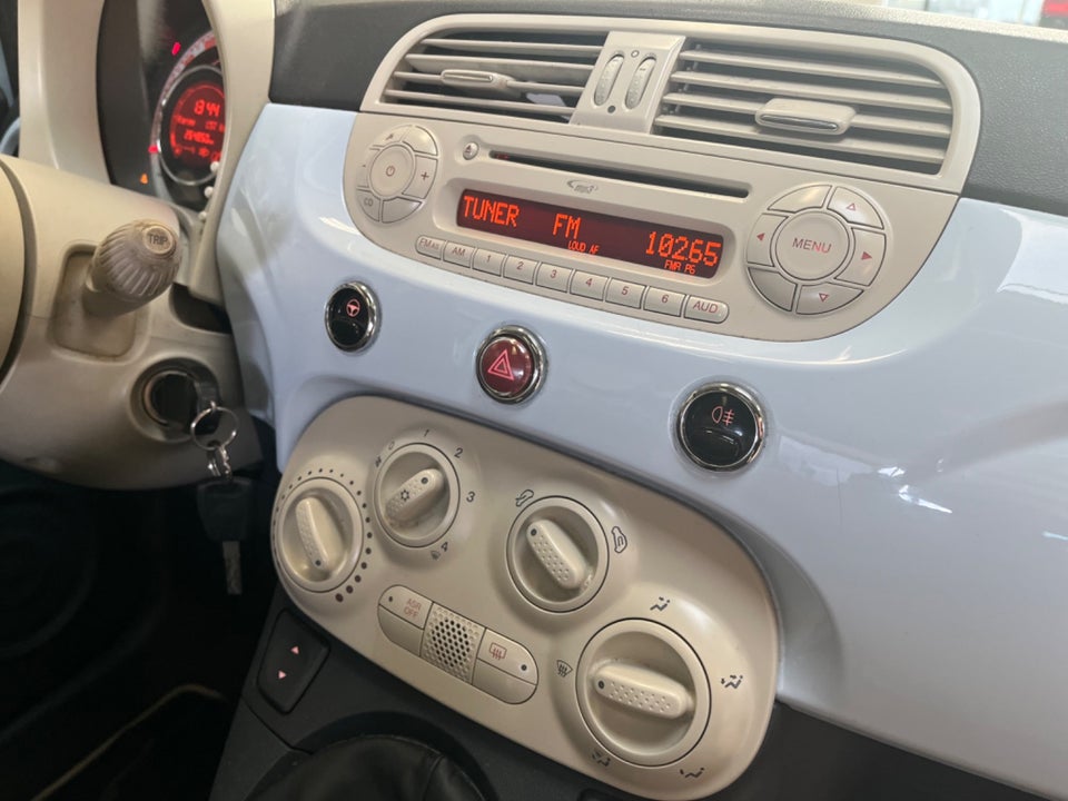 Fiat 500 1,2 Lounge 3d