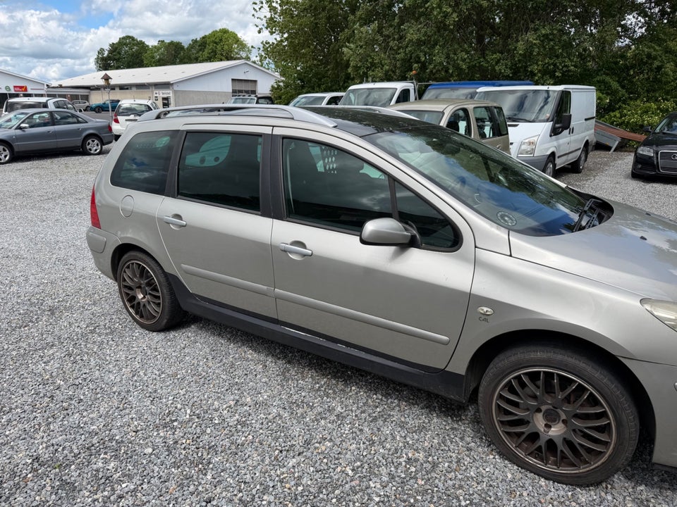 Peugeot 307 1,6 HDi 90 Airvan 5d