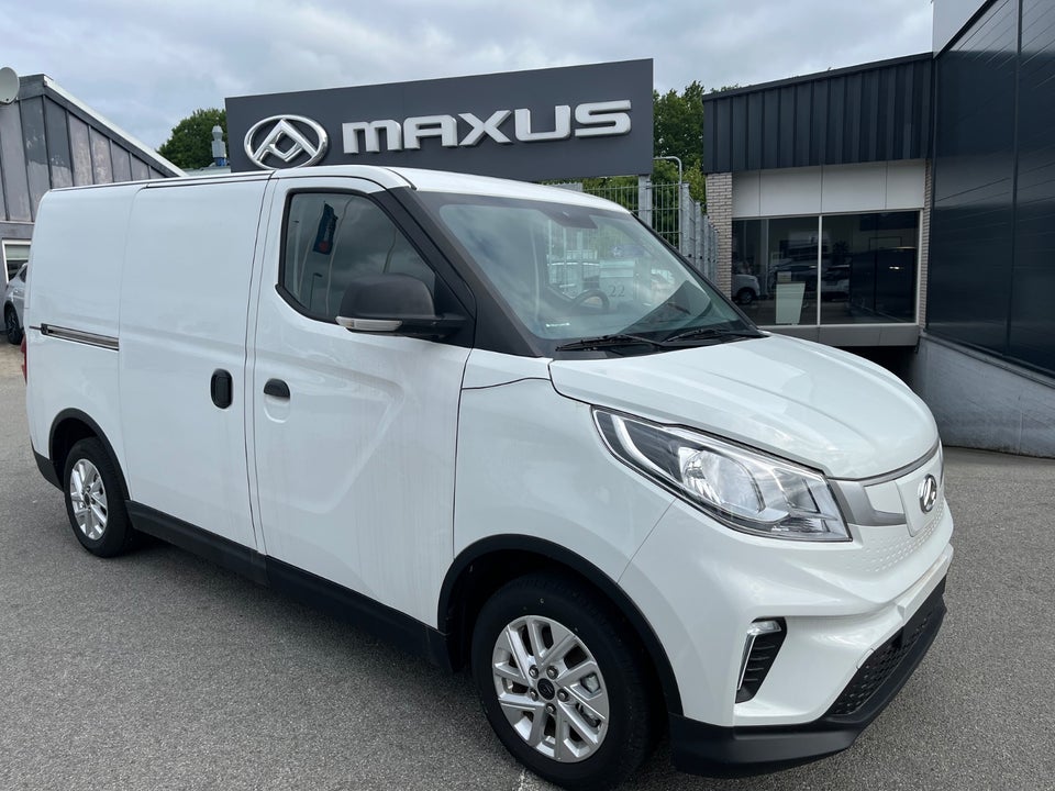 Maxus e-Deliver 3 50 Cargo Van SWB