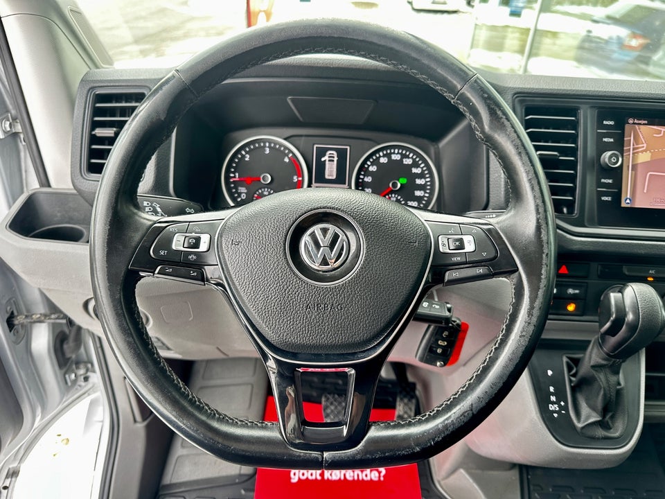 VW Crafter 35 2,0 TDi 177 Kassevogn L3H3 aut.