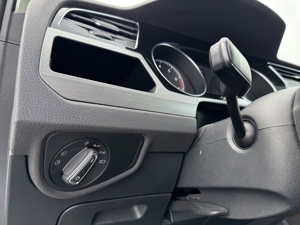 VW Touran 1,4 TSi 150 Comfortline DSG 7prs 5d