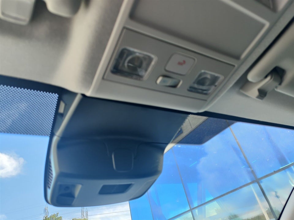 Ford E-Transit Custom 320L 64 Sport