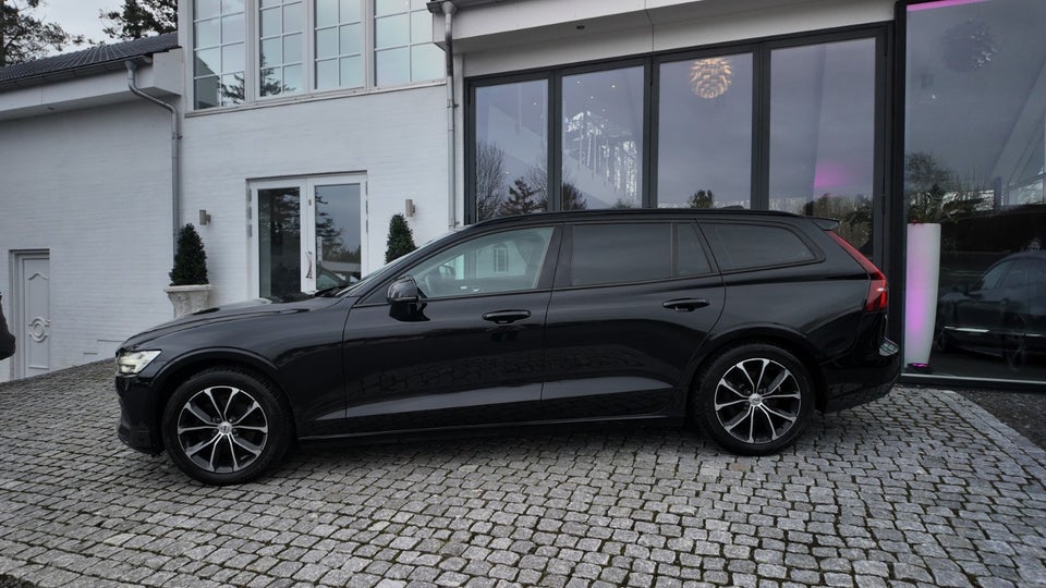 Volvo V60 2,0 D4 190 Momentum aut. 5d