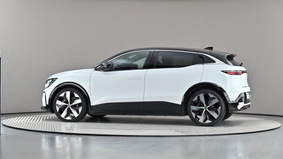 Renault Megane E-Tech 60 Techno 5d