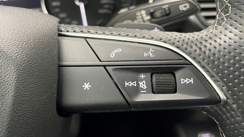 Audi Q5 50 TFSi e S-line quattro S-tr. 5d