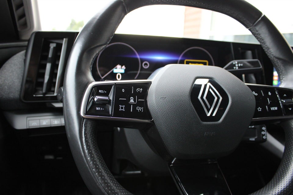 Renault Megane E-Tech 60 Equilibre 5d