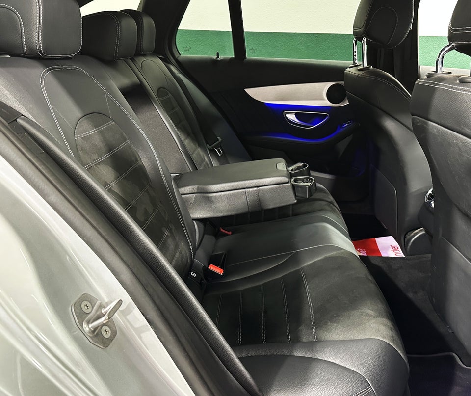 Mercedes C300 de 2,0 AMG Line Night Edition stc. aut. 5d