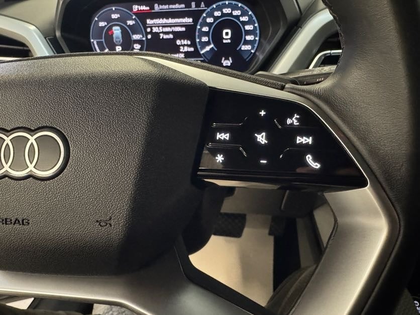 Audi Q4 e-tron 45 Progress 5d