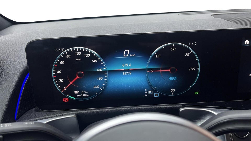 Mercedes EQB250 Progressive 5d