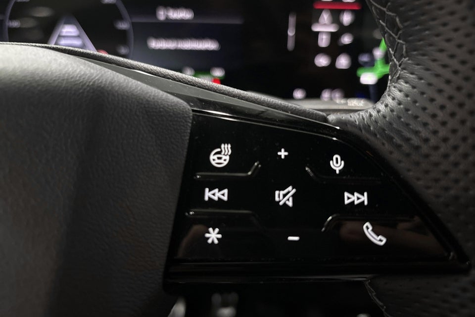 Audi Q6 e-tron Ultra quattro 5d