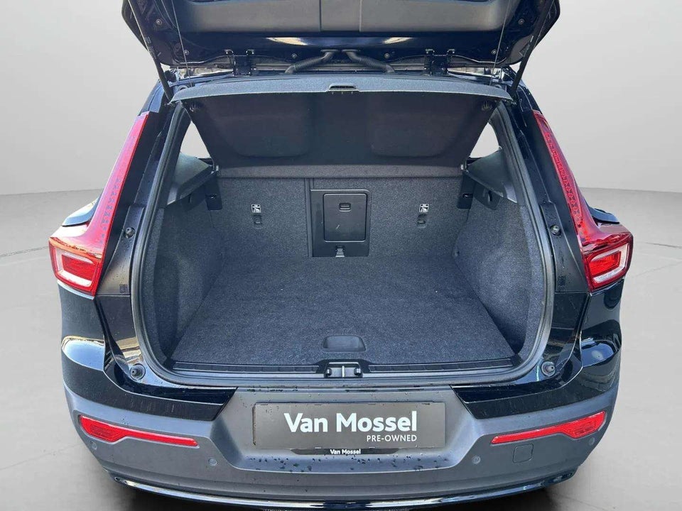 Volvo XC40 ReCharge Core 5d