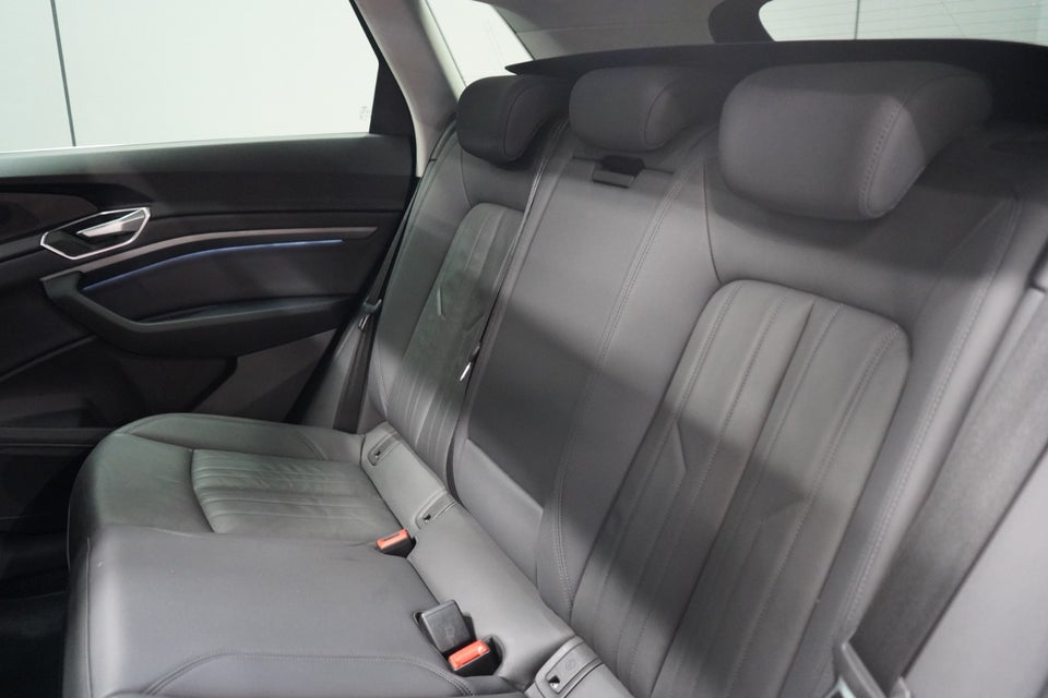 Audi e-tron 55 Advanced quattro 5d