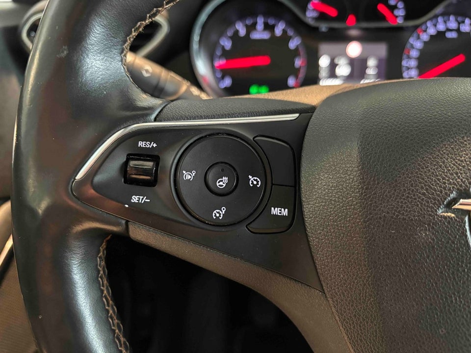 Opel Crossland X 1,2 Innovation 5d