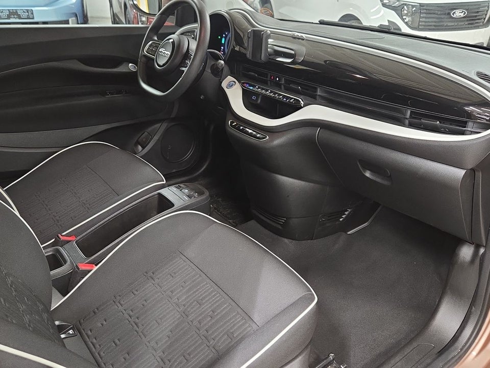 Fiat 500e 24 Action 3d