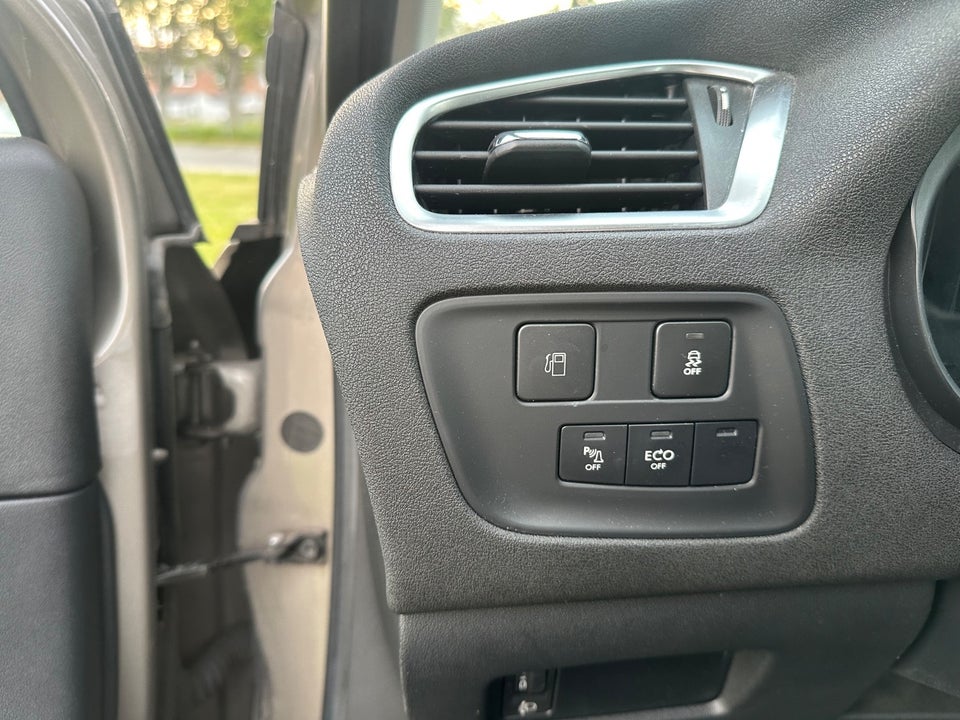 Citroën C4 1,2 PureTech 130 Feel 5d