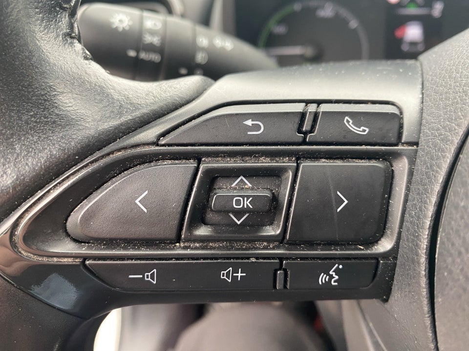 Toyota Yaris 1,5 Hybrid Essential e-CVT 5d