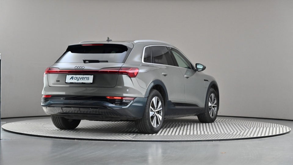 Audi Q8 e-tron 55 Prestige quattro 5d