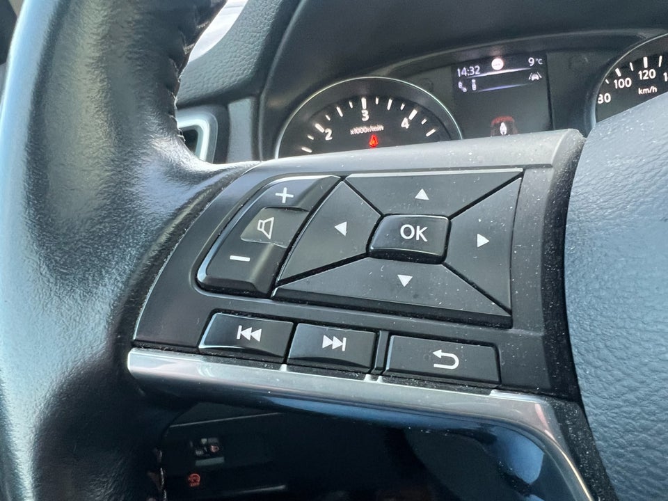 Nissan Qashqai 1,6 dCi 130 N-Connecta 5d