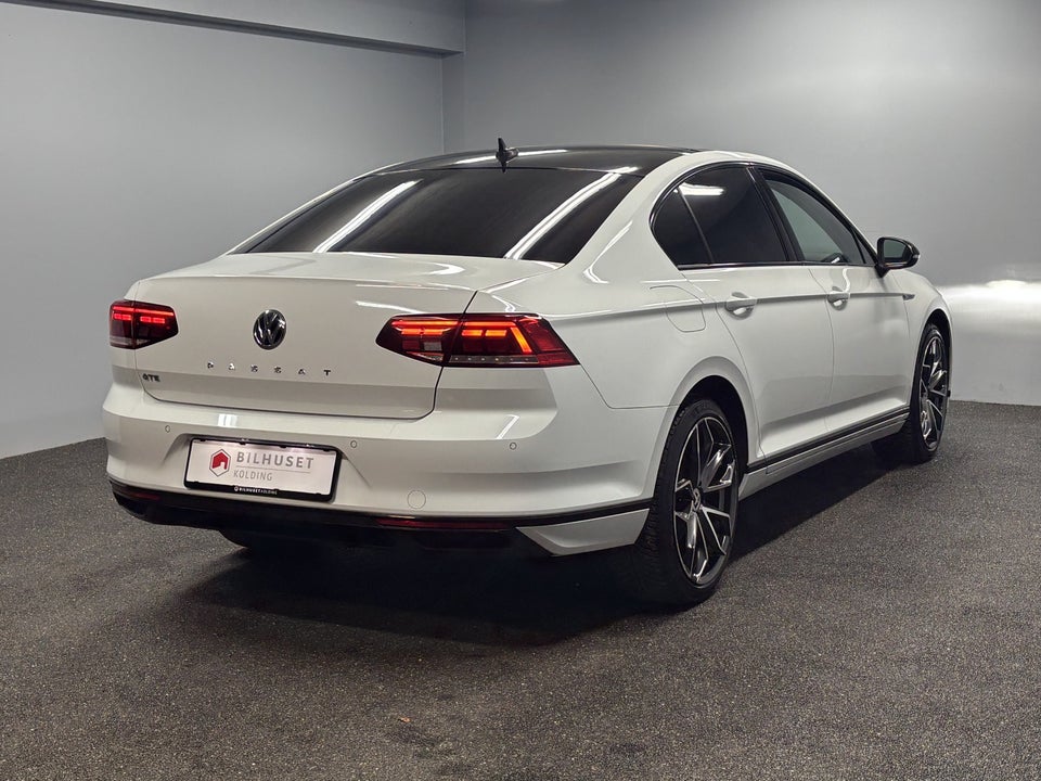 VW Passat 1,4 GTE DSG 4d