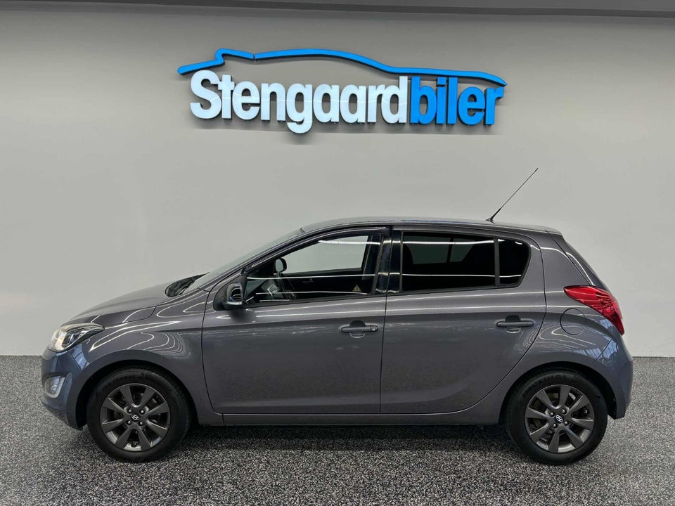 Hyundai i20 1,25 Classic XTR 5d