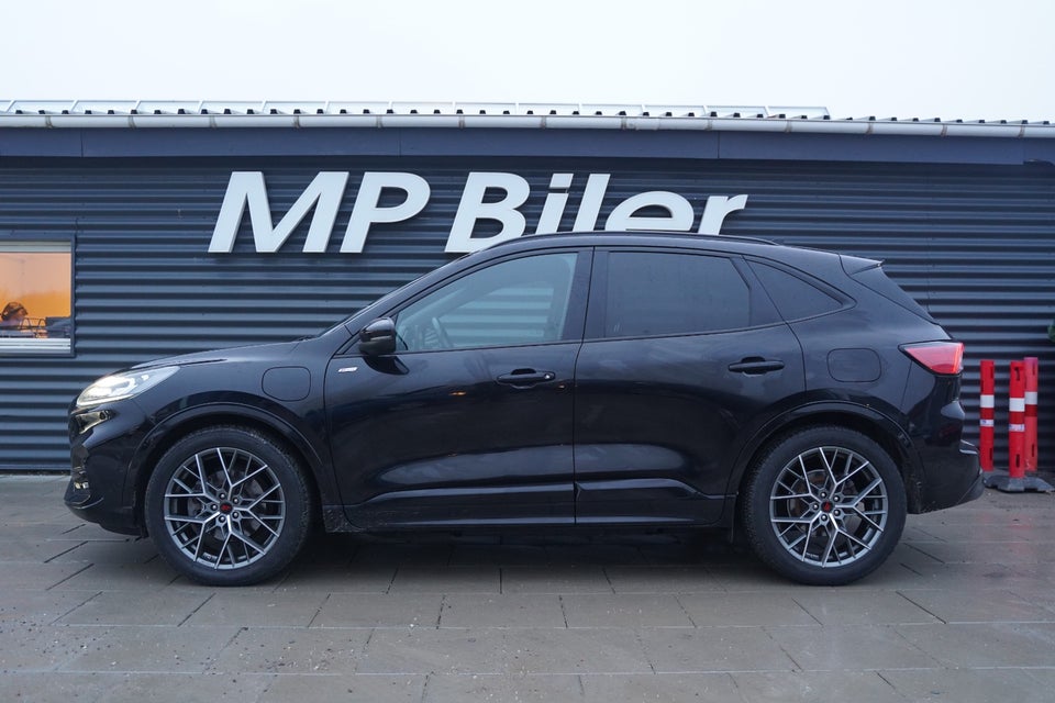 Ford Kuga 2,5 PHEV ST-Line X CVT 5d