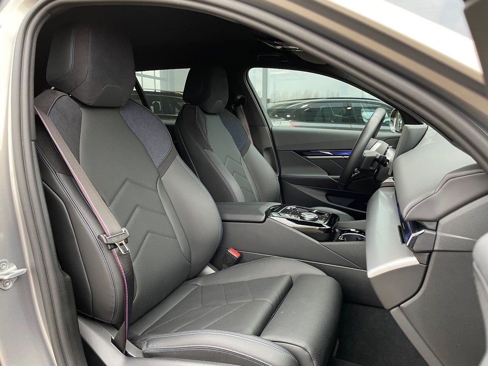 BMW i5 eDrive40 Touring M-Sport Pro 5d