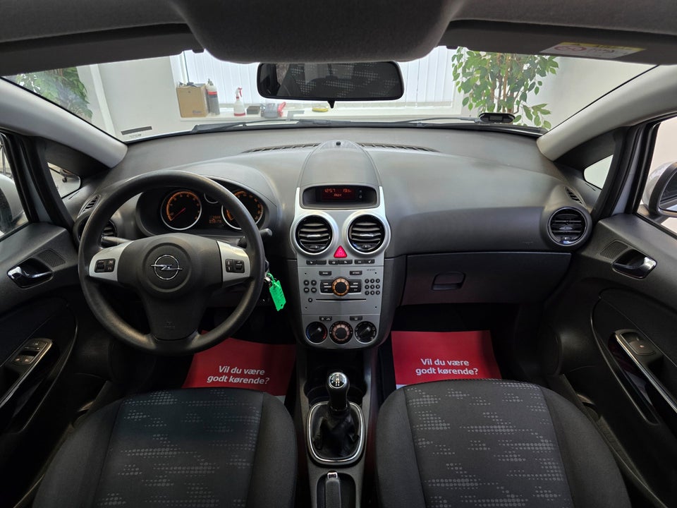 Opel Corsa 1,2 16V Cool 5d