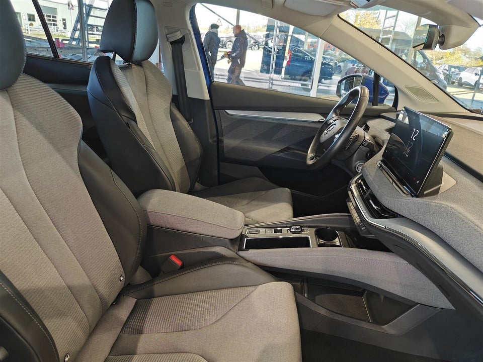 Skoda Enyaq 80 iV Loft 5d