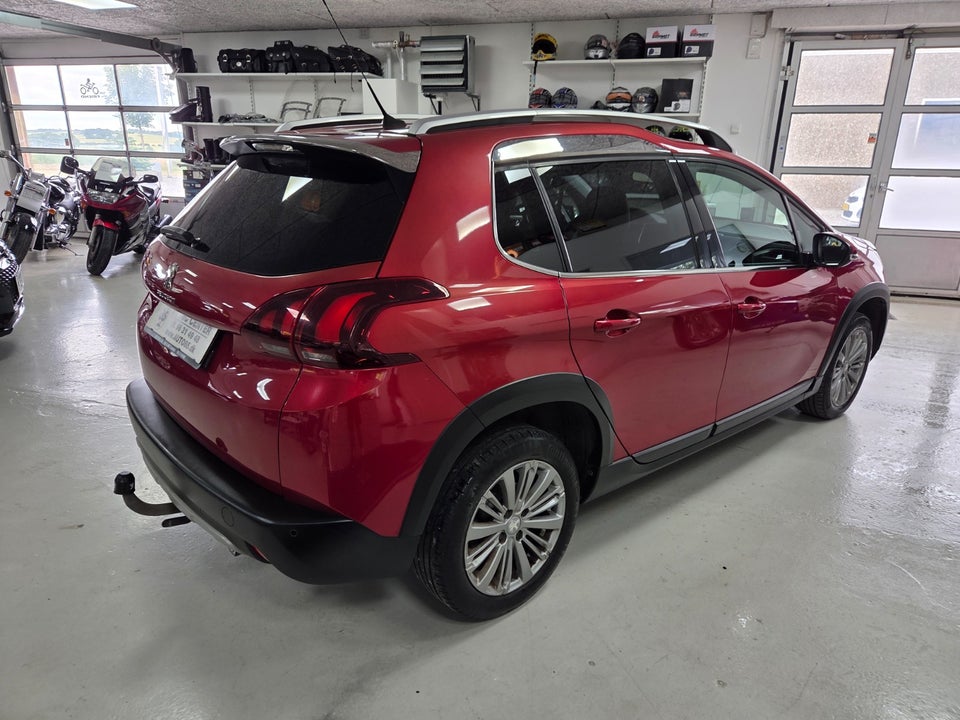 Peugeot 2008 1,6 BlueHDi 100 Allure 5d