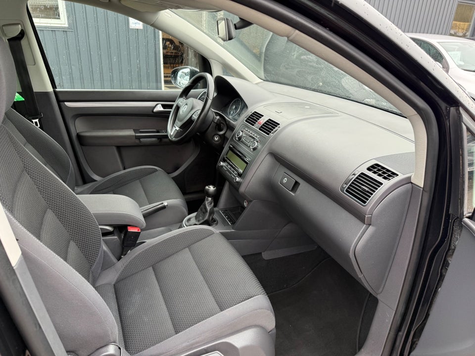 VW Touran 1,2 TSi 105 Comfortline BMT 7prs 5d