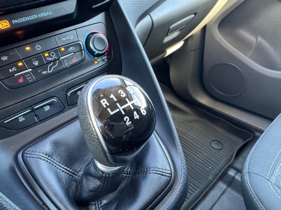 Ford Transit Connect 1,5 EcoBlue Trend kort