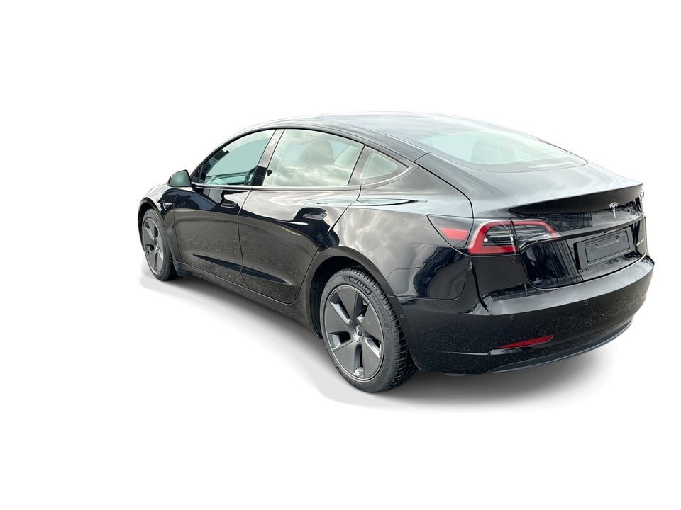 Tesla Model 3 Long Range AWD 4d