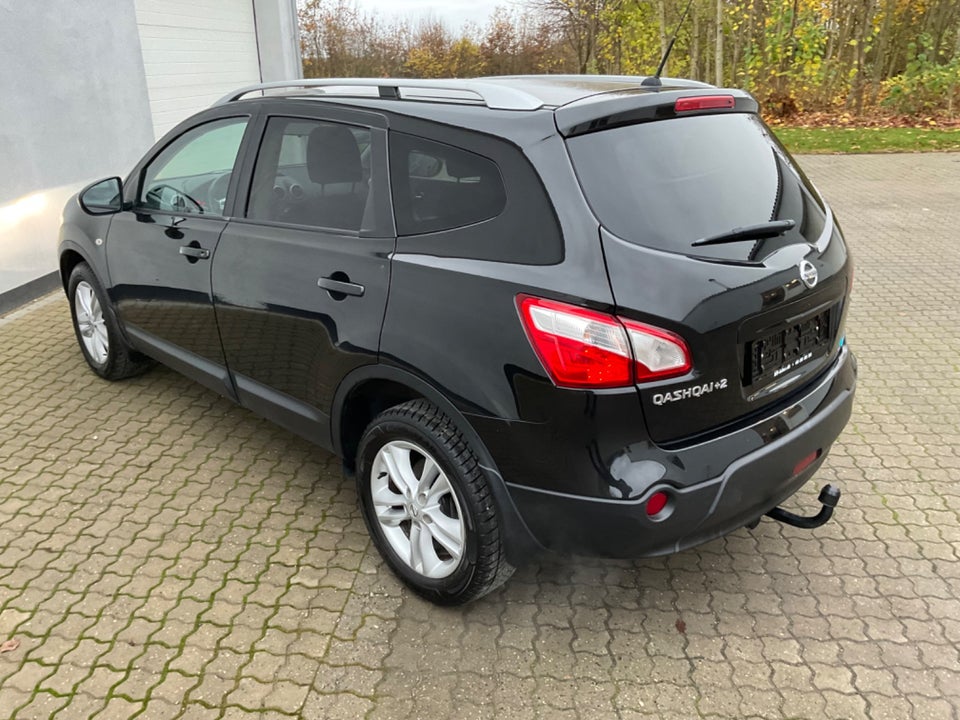 Nissan Qashqai+2 1,6 dCi Tekna 5d