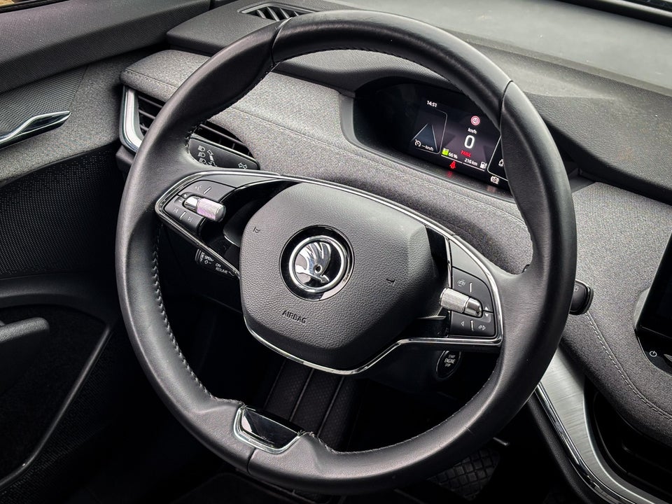 Skoda Enyaq 60 iV Loft 5d