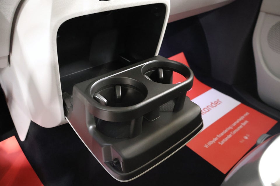 VW ID.Buzz 77 Pro SWB 5d