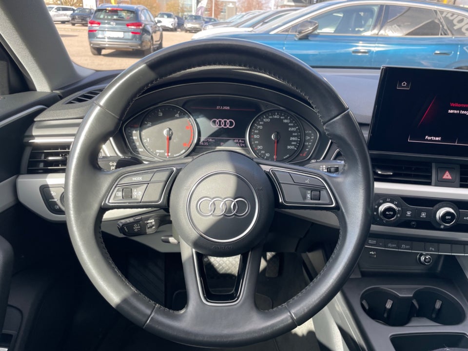 Audi A4 40 TDi Advanced Avant S-tr. 5d